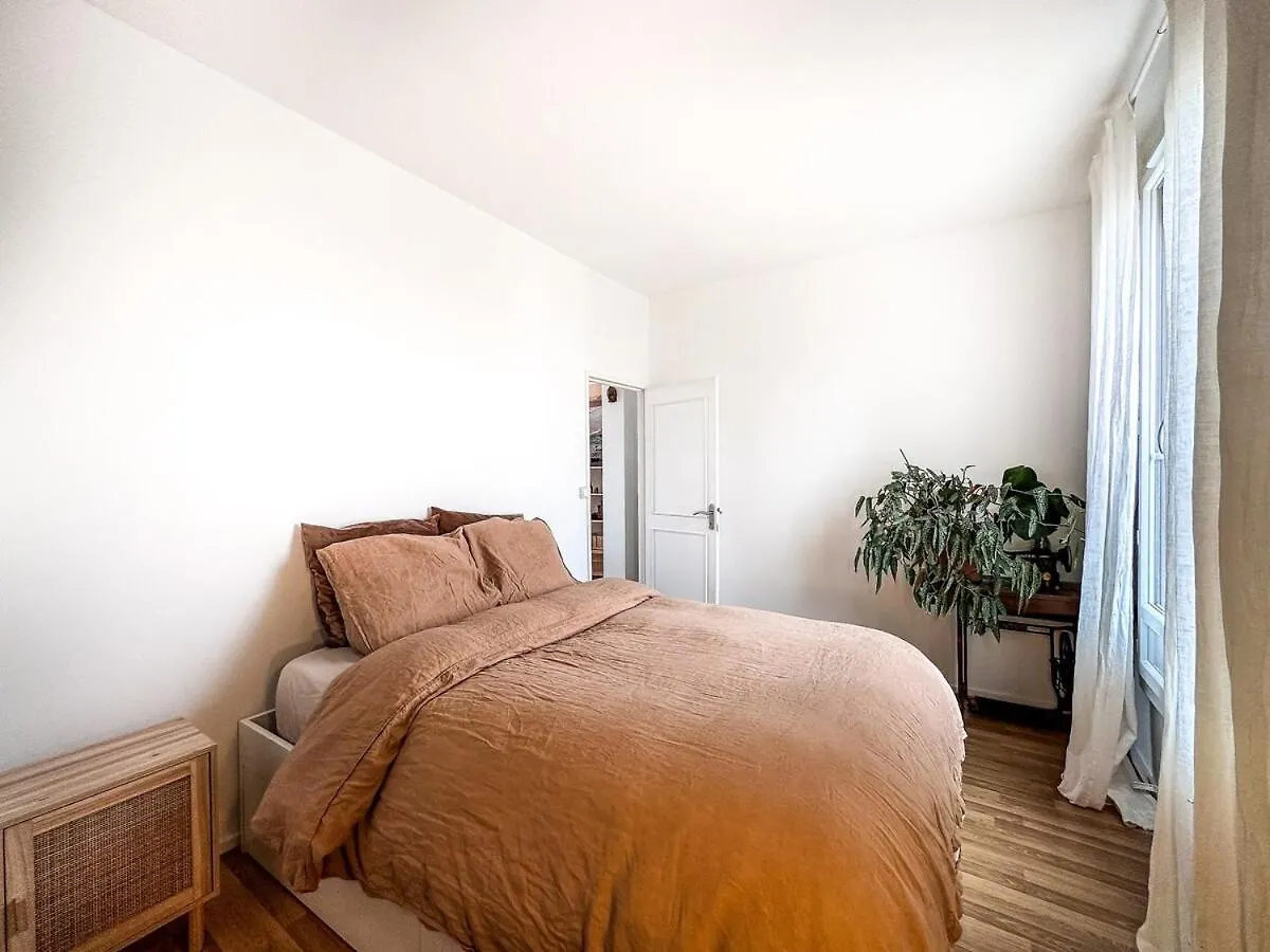 Parisian Nest - Panoramic Views - Free Parking Lejlighed  Paris