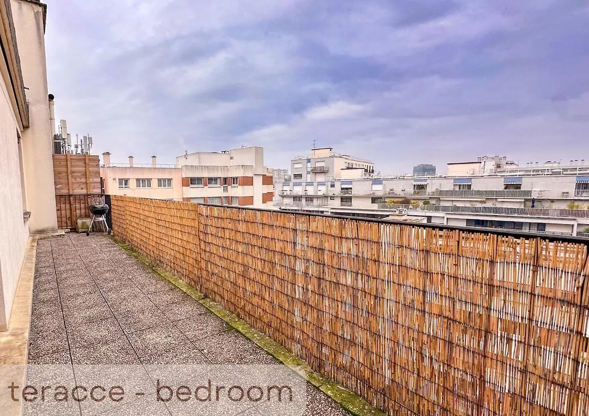 Parisian Nest - Panoramic Views - Free Parking Appartement